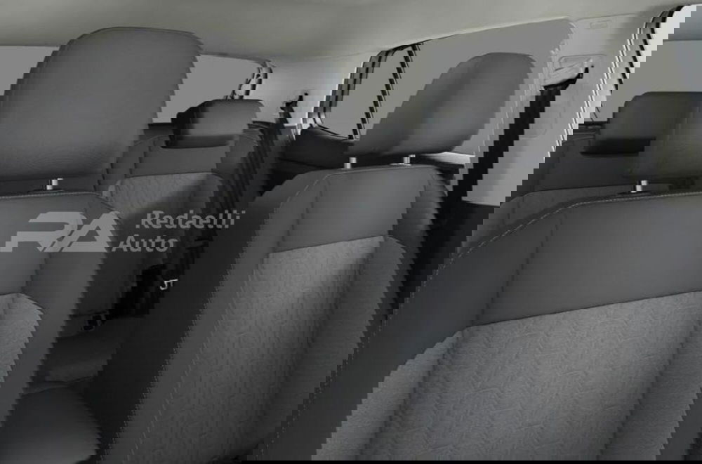 Volkswagen T-Cross nuova a Lecco (6)