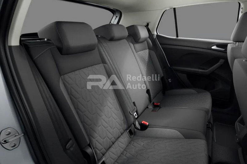 Volkswagen T-Cross nuova a Lecco (7)