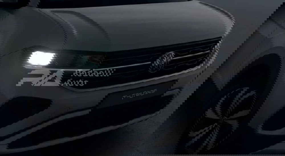 Volkswagen T-Cross nuova a Lecco (4)