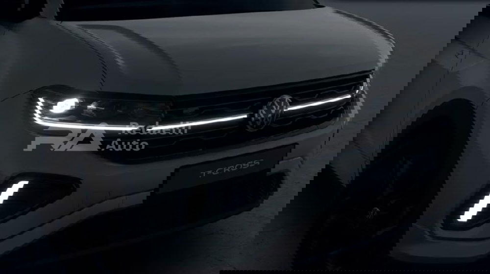 Volkswagen T-Cross nuova a Lecco (4)