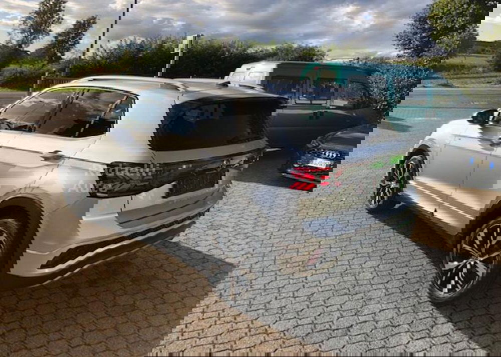 Volkswagen T-Cross nuova a Lecco (5)