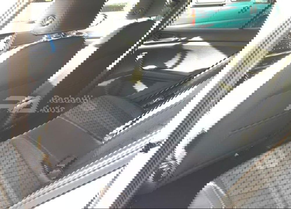 Volkswagen T-Cross nuova a Lecco (7)