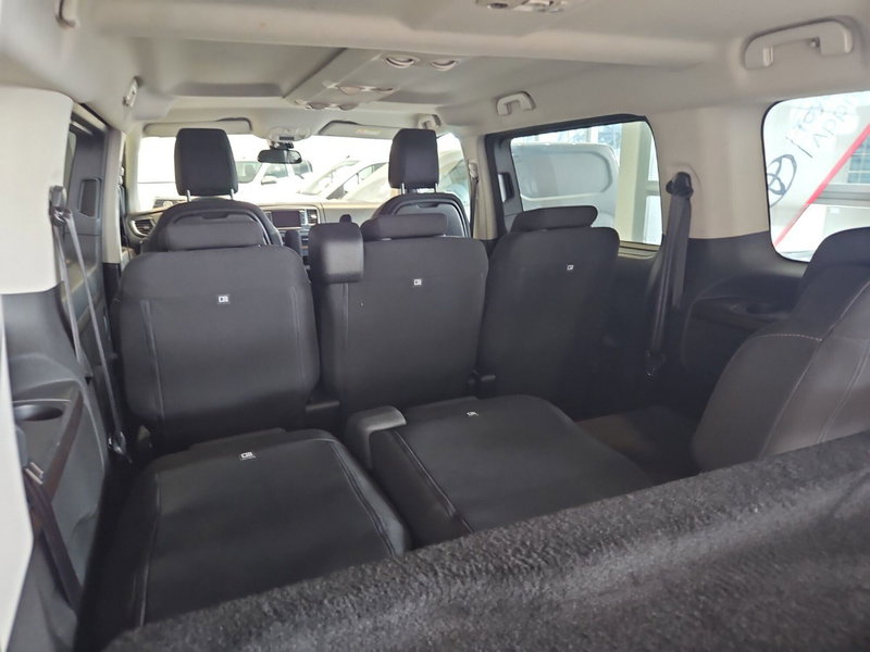 Toyota Proace Verso nuova a Vicenza (7)