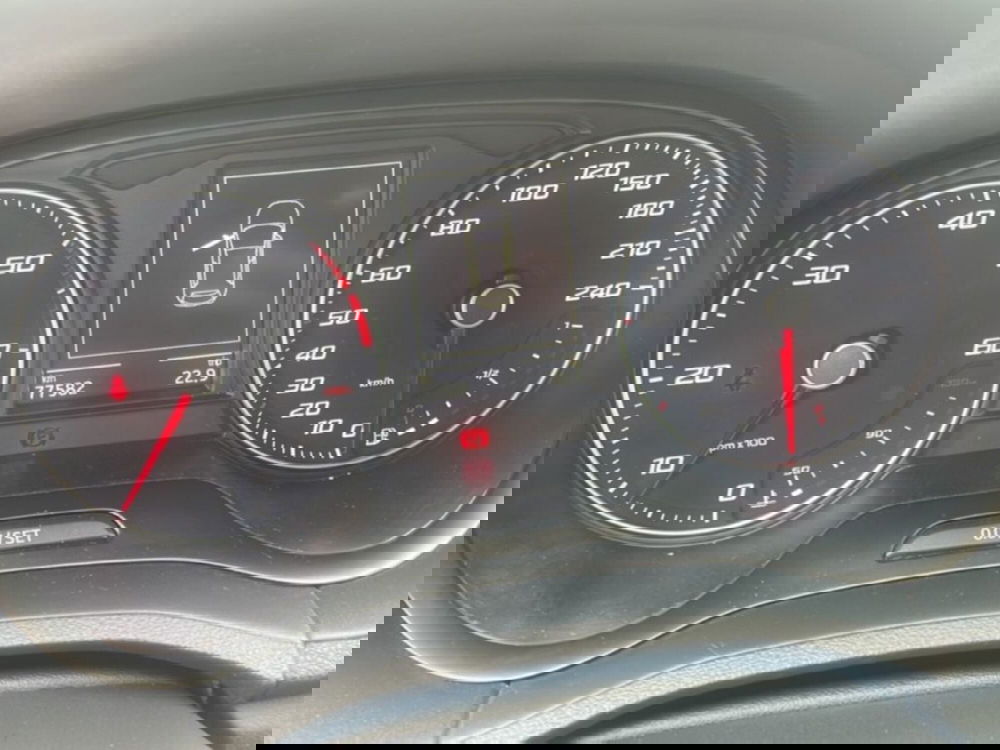 SEAT Ibiza usata a Foggia (13)