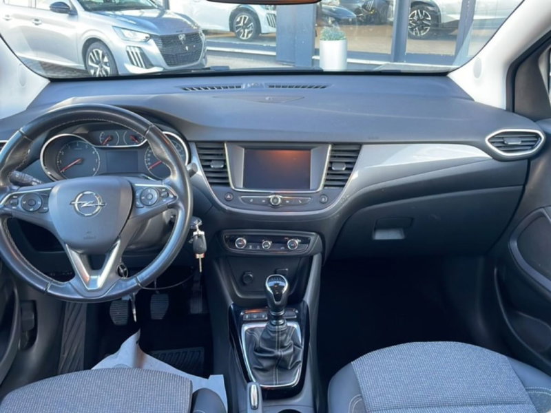 Opel Crossland usata a Foggia (10)