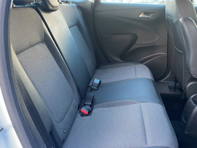 Opel Crossland usata a Foggia (15)