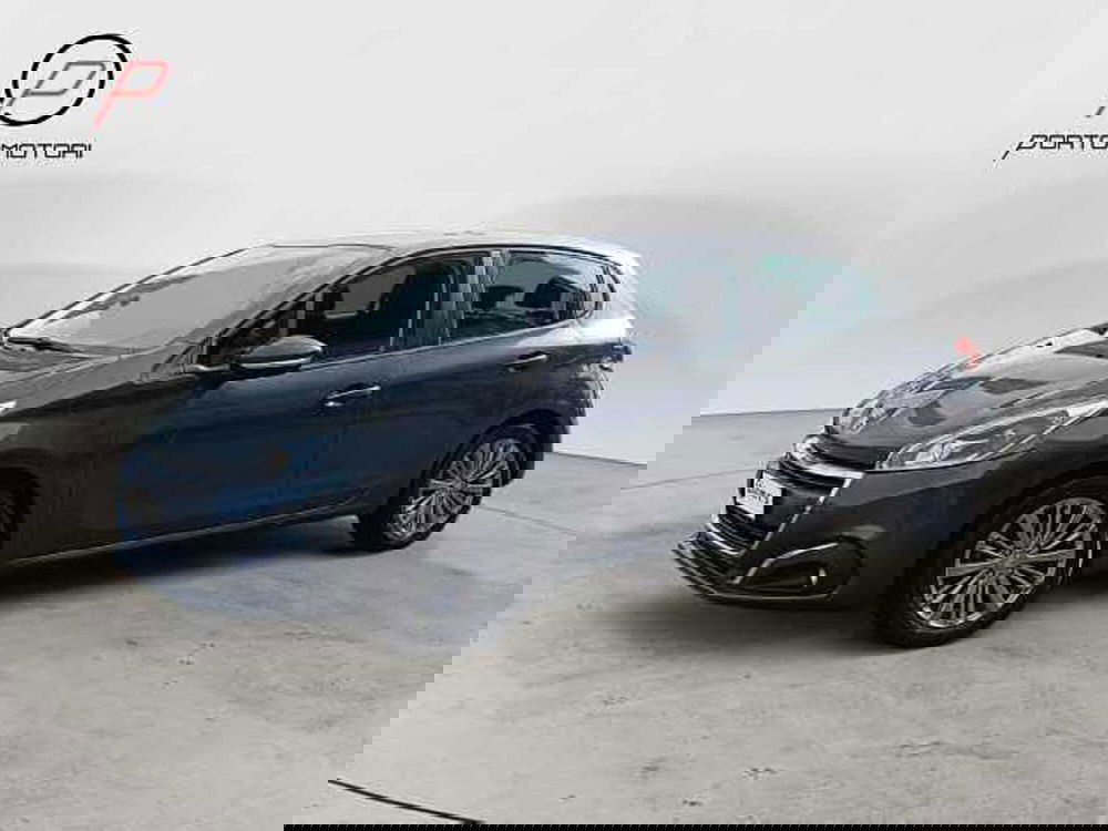 Peugeot 208 usata a Venezia