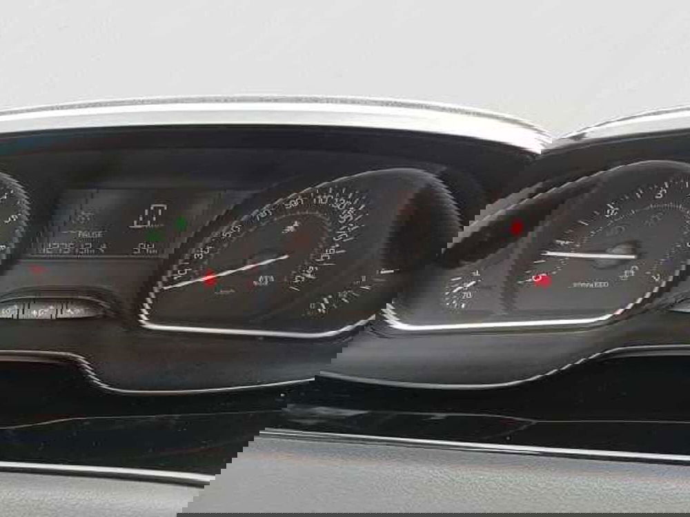 Peugeot 208 usata a Venezia (13)