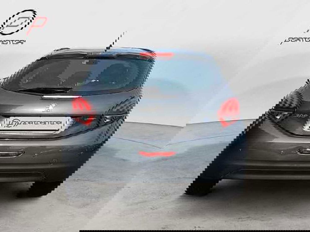 Peugeot 208 usata a Venezia (4)