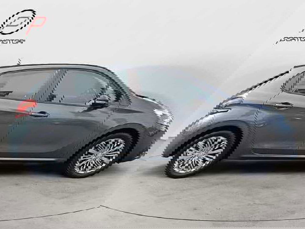 Peugeot 208 usata a Venezia (6)