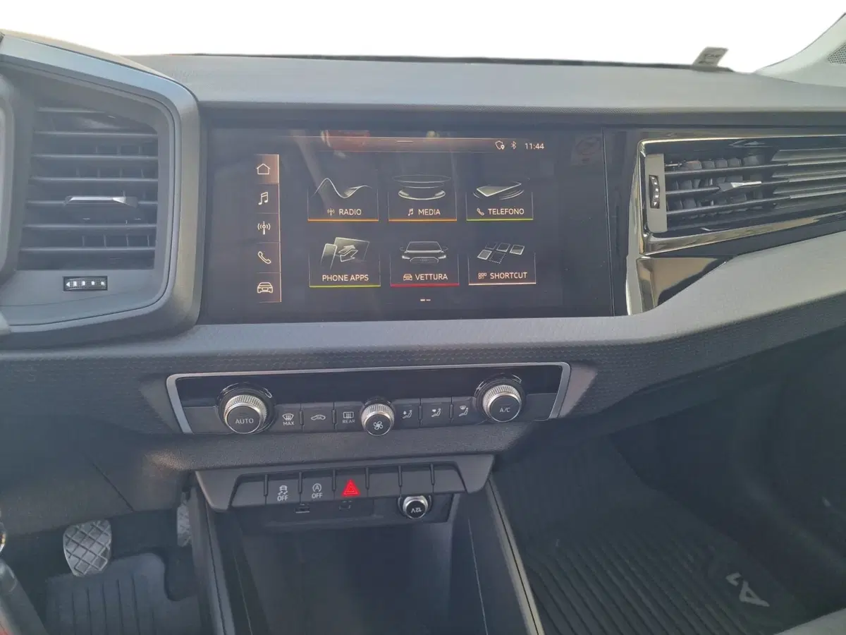 Audi A1 usata a Bari (6)