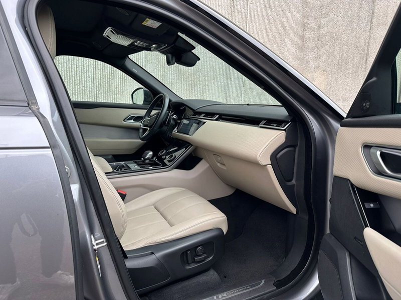 Land Rover Range Rover Velar usata a Salerno (4)