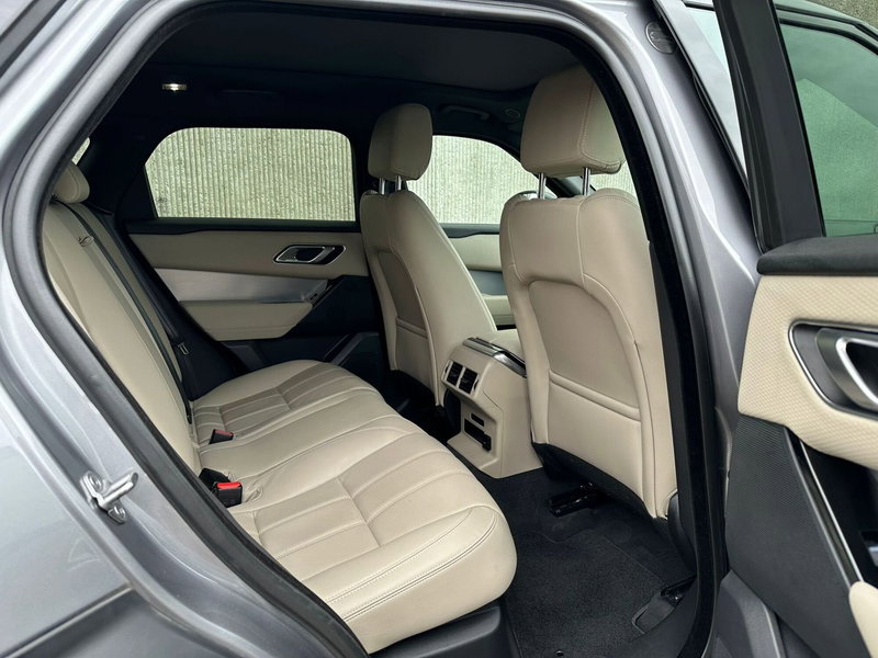 Land Rover Range Rover Velar usata a Salerno (5)