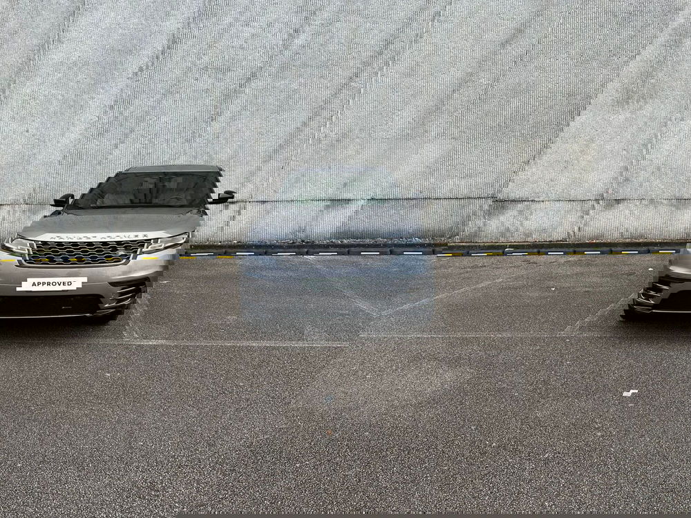 Land Rover Range Rover Velar usata a Salerno (8)