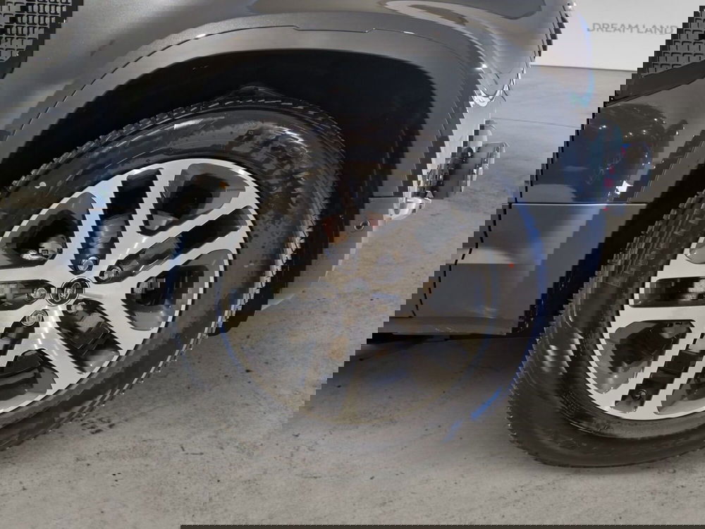 Land Rover Defender usata a Firenze (9)