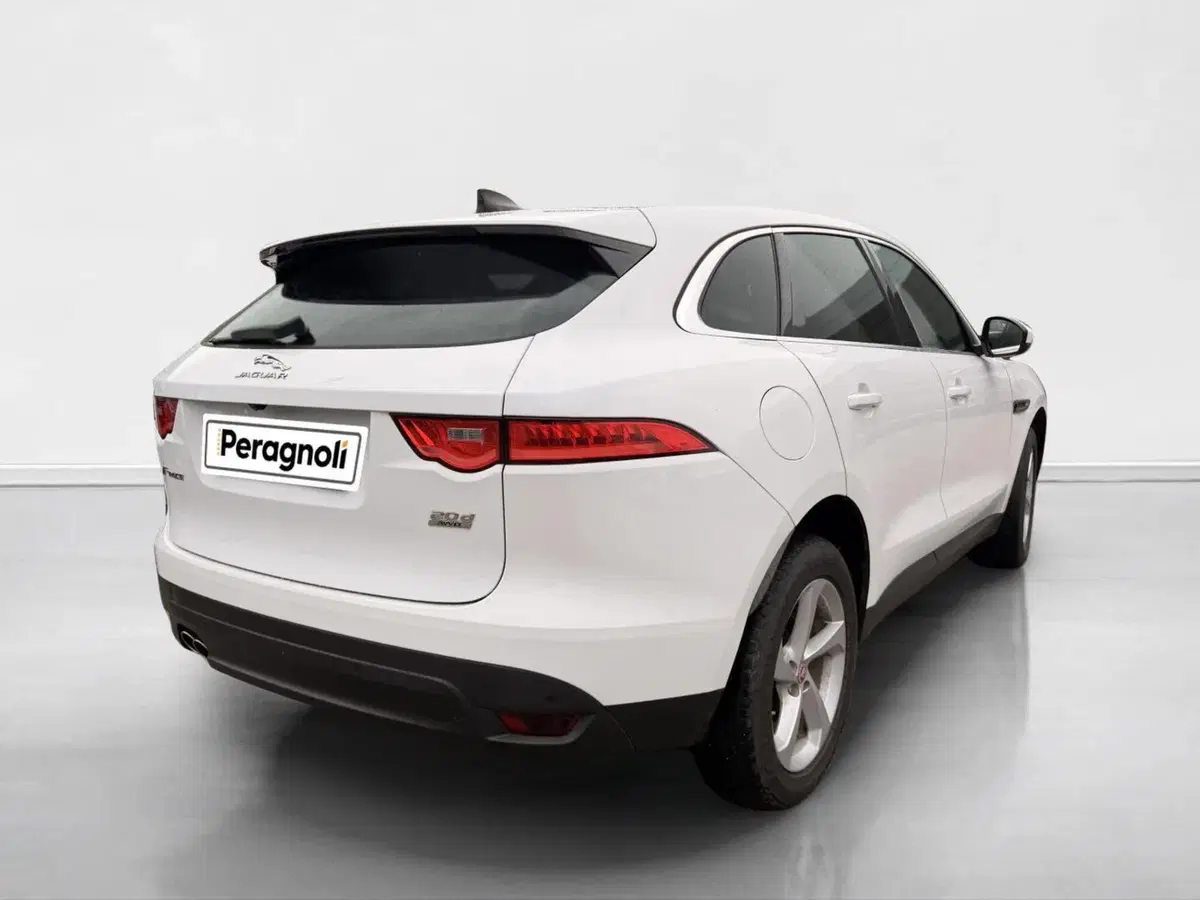 Jaguar F-Pace usata a Siena (2)