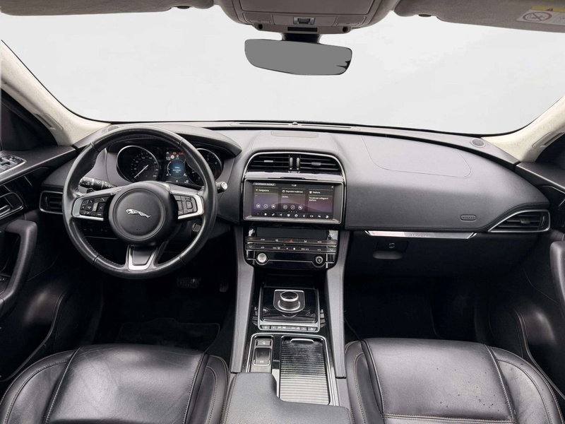 Jaguar F-Pace usata a Siena (4)