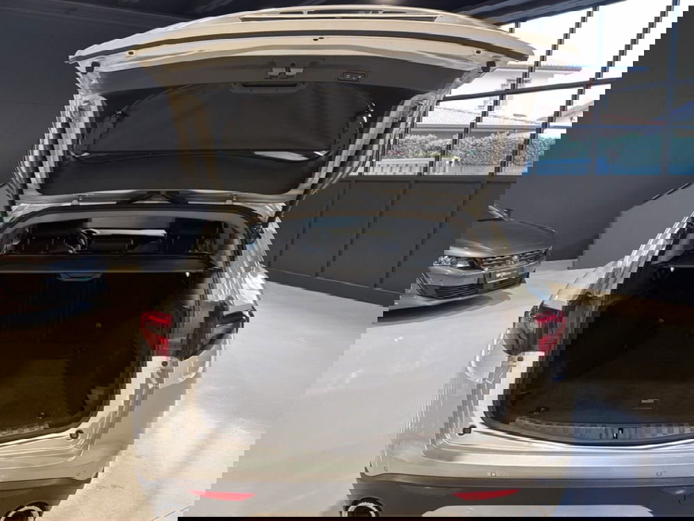 Alfa Romeo Stelvio usata a Vicenza (12)