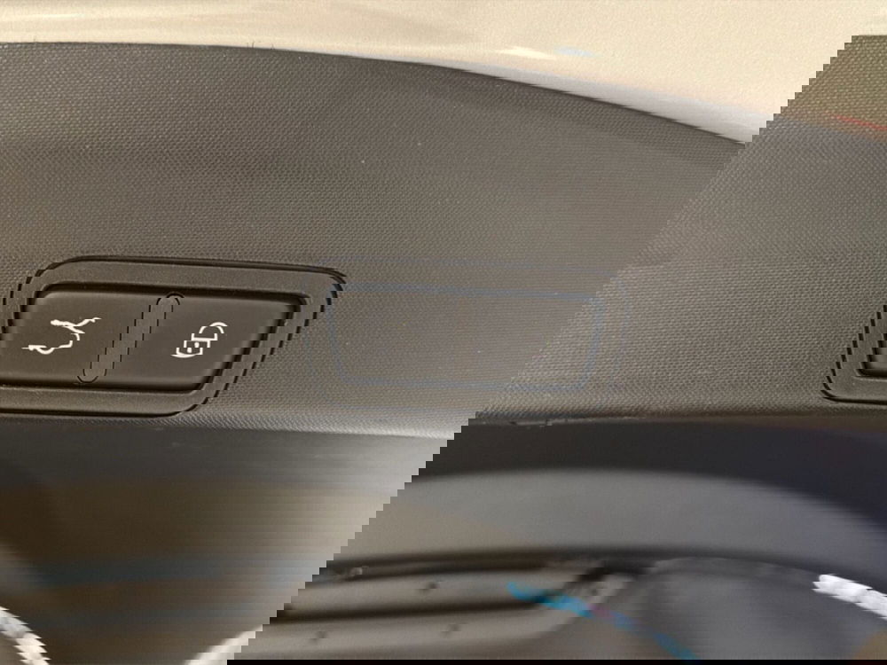 Alfa Romeo Stelvio usata a Vicenza (13)