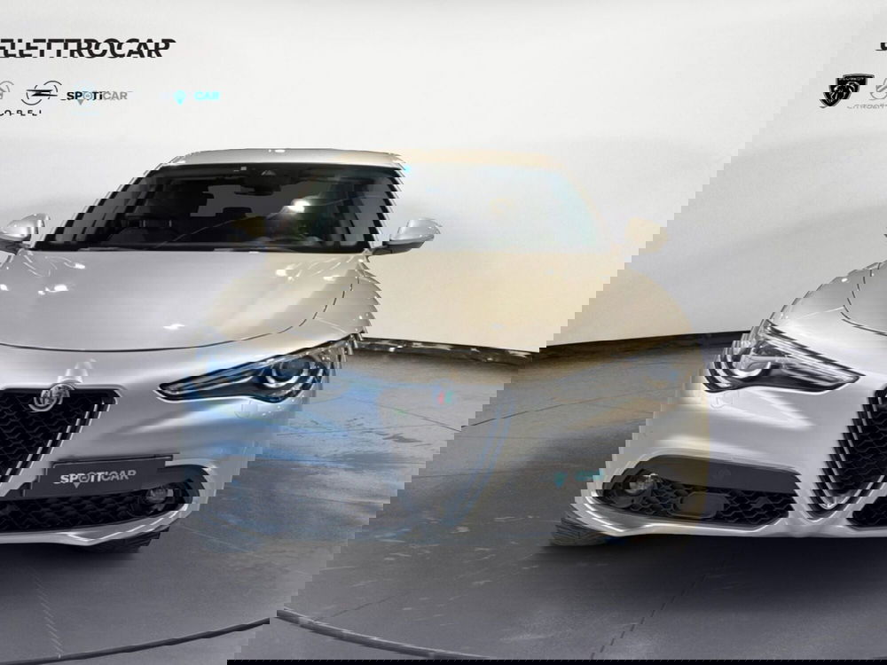 Alfa Romeo Stelvio usata a Vicenza (5)