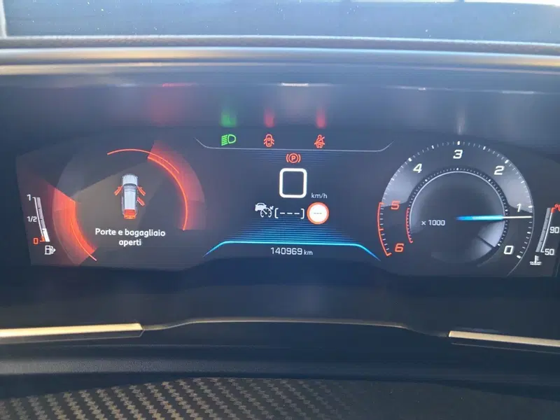 Peugeot 508 SW usata a Vicenza (19)