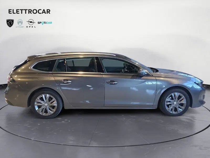 Peugeot 508 SW usata a Vicenza (6)