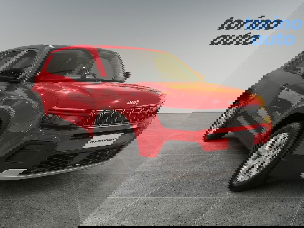 Jeep Avenger nuova a Torino