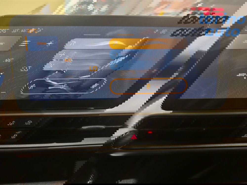 Jeep Avenger nuova a Torino (6)