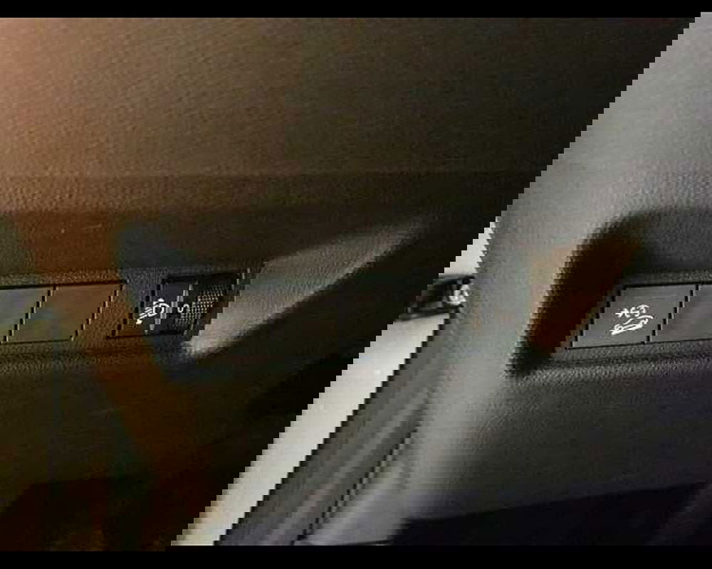 Jeep Avenger usata a Cuneo (17)