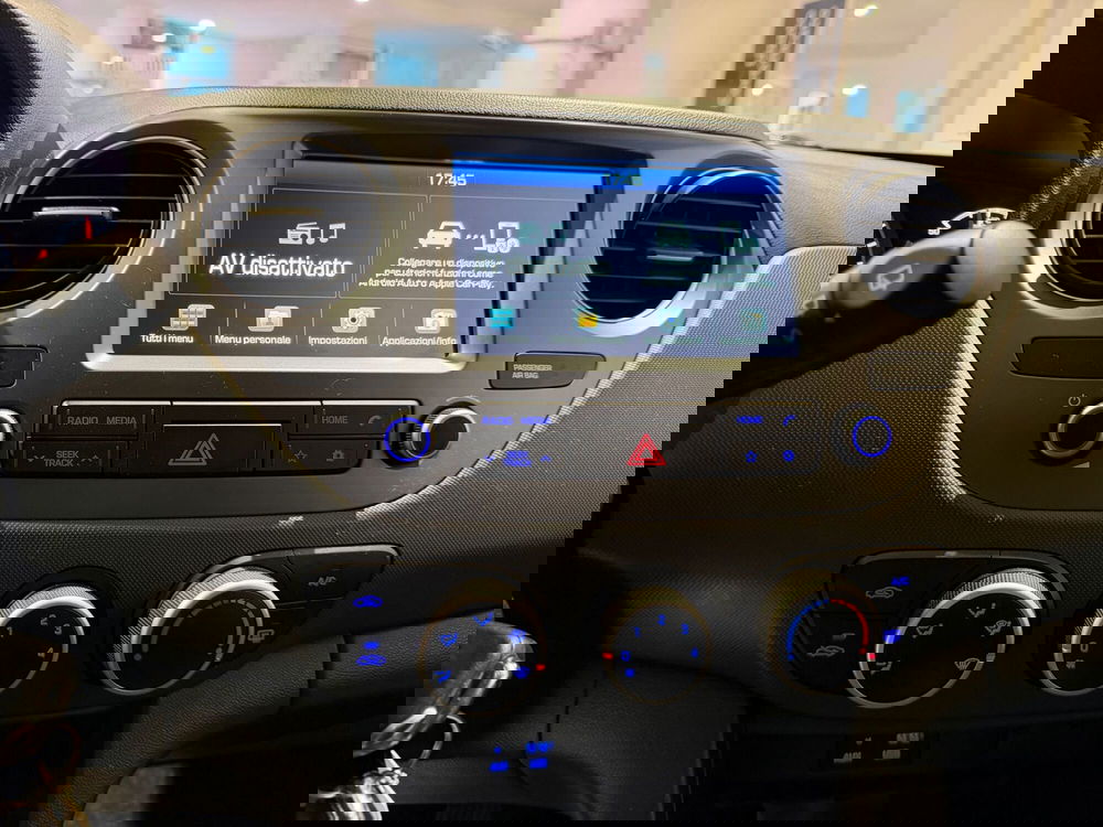 Hyundai i10 usata a Genova (13)