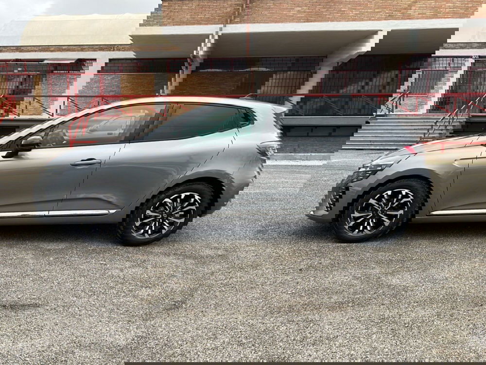 Renault Clio nuova a Roma (2)