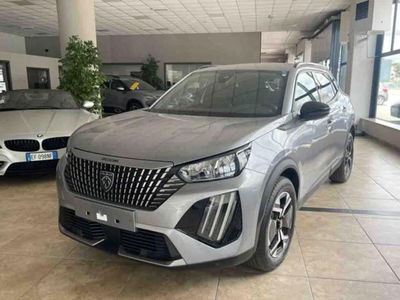 Peugeot 2008 PureTech 100 S&amp;S Allure del 2024 usata a Pianezza