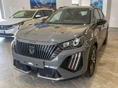 Peugeot 2008 PureTech 100 S&amp;S Allure del 2024 usata a Pianezza