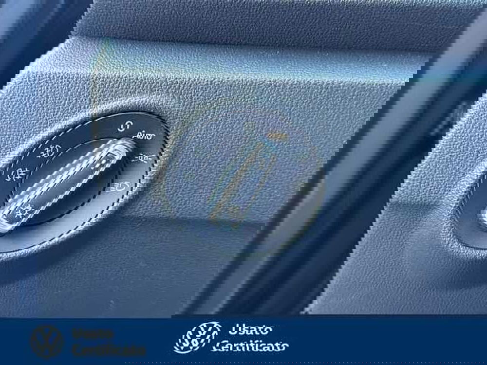 Volkswagen T-Roc usata a Vicenza (13)