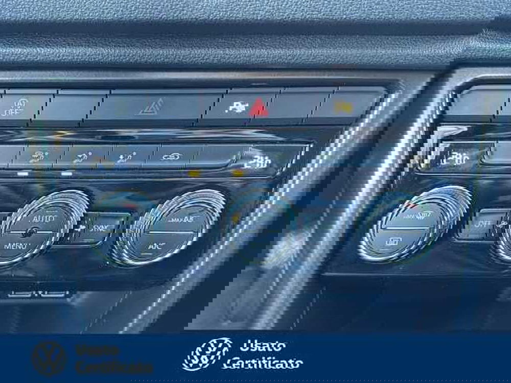 Volkswagen T-Roc usata a Vicenza (17)