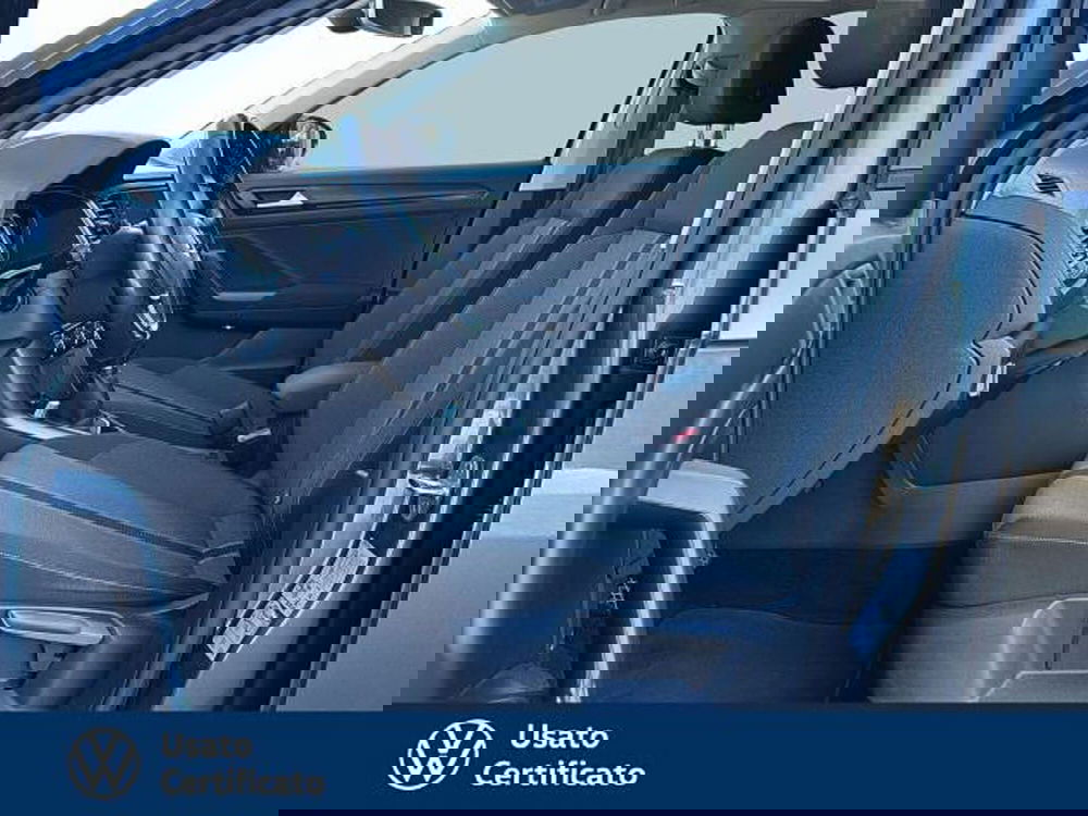 Volkswagen T-Roc usata a Vicenza (8)