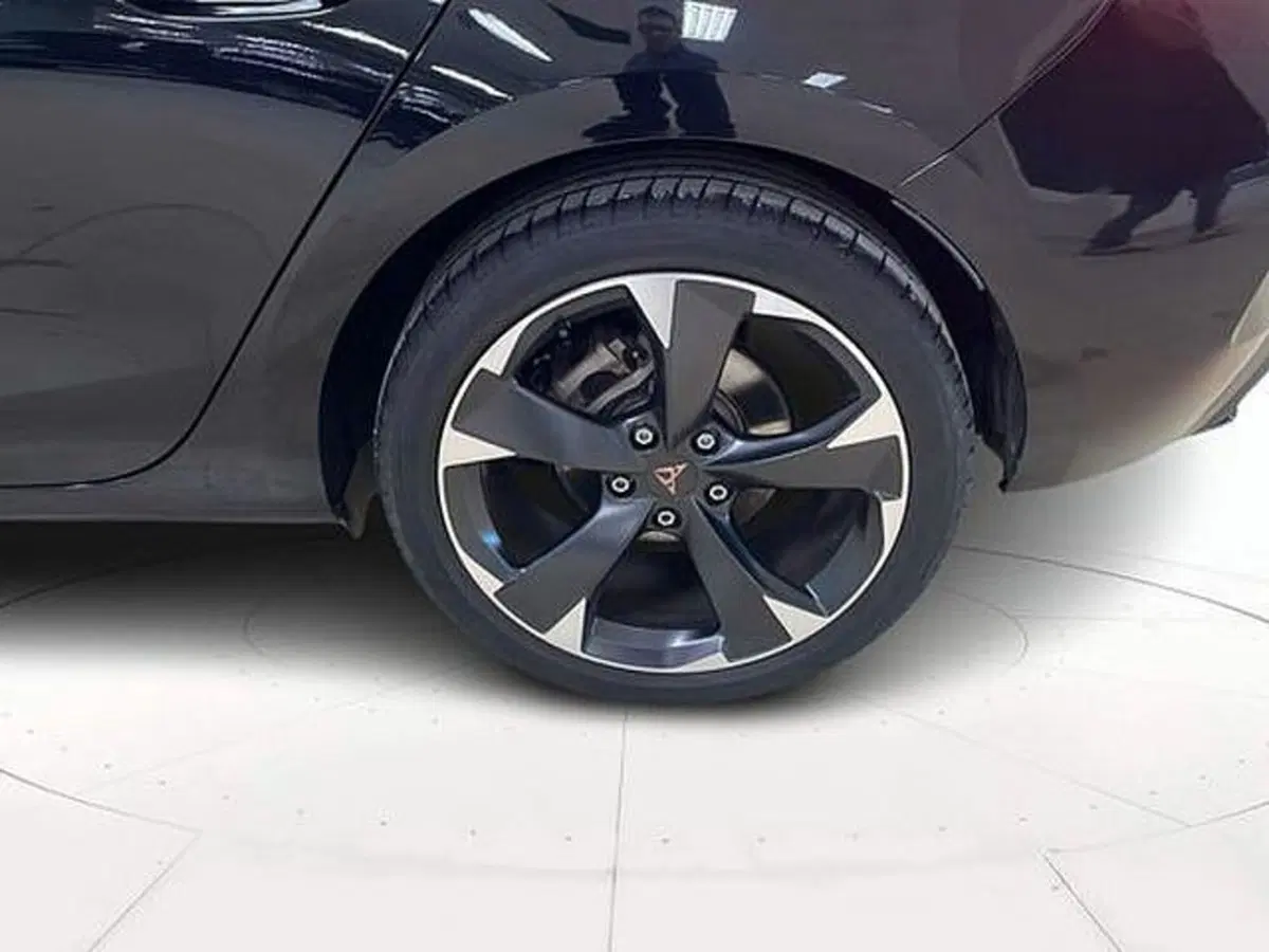Cupra Leon usata a Vicenza (20)
