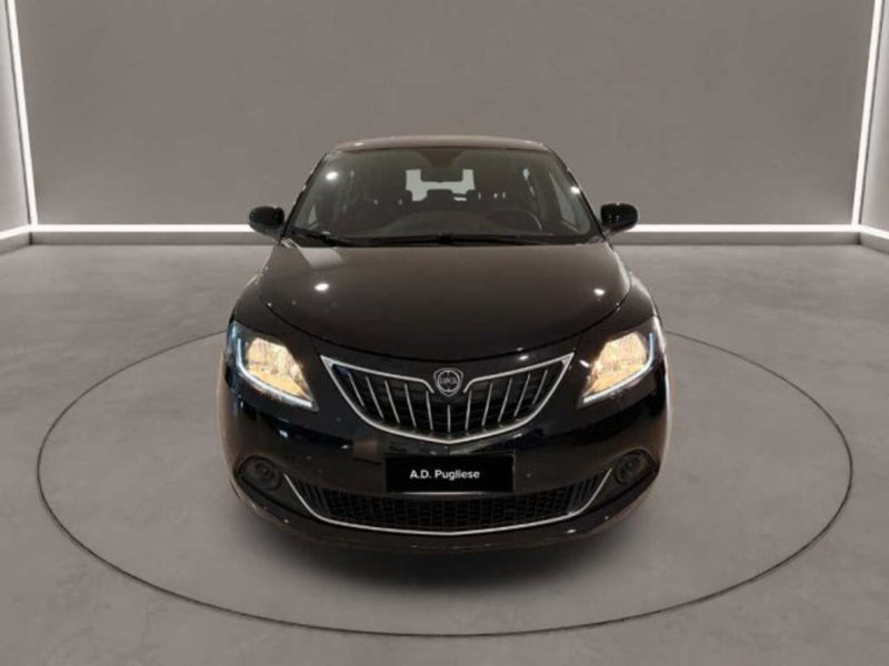 Lancia Ypsilon usata a Caltanissetta (2)