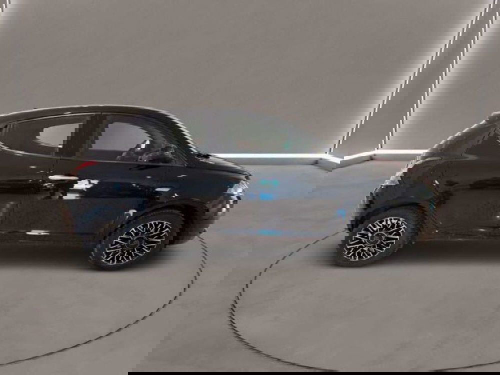 Lancia Ypsilon usata a Caltanissetta (4)