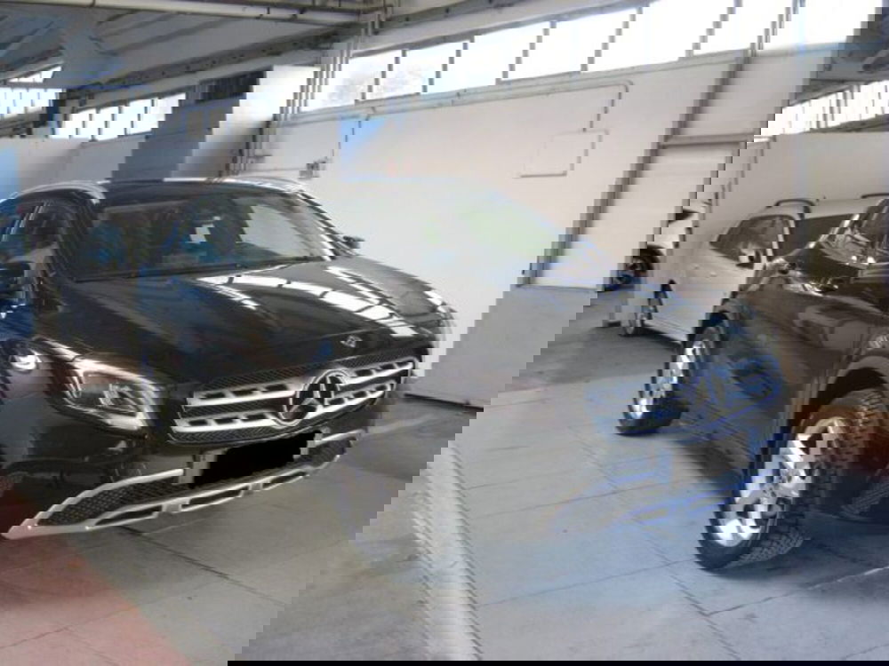 Mercedes-Benz GLA SUV usata a Fermo