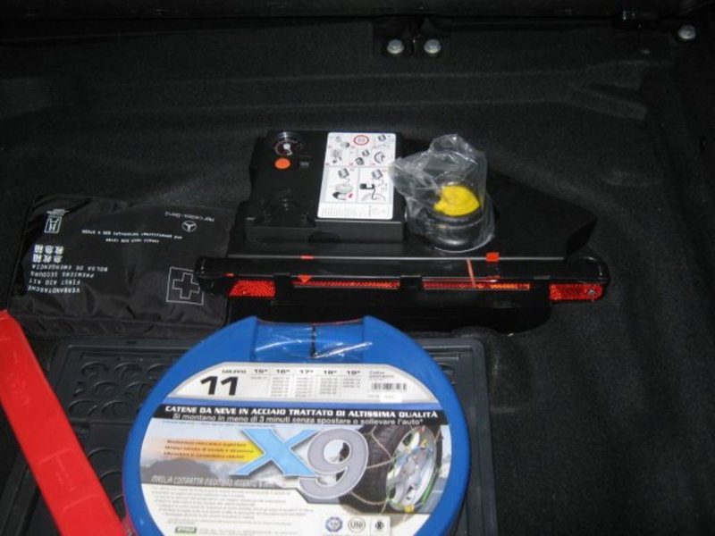 Mercedes-Benz GLA SUV usata a Fermo (10)