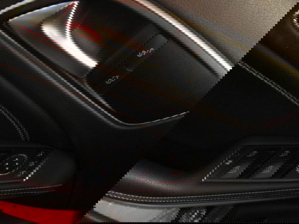 Mercedes-Benz GLA SUV usata a Fermo (16)