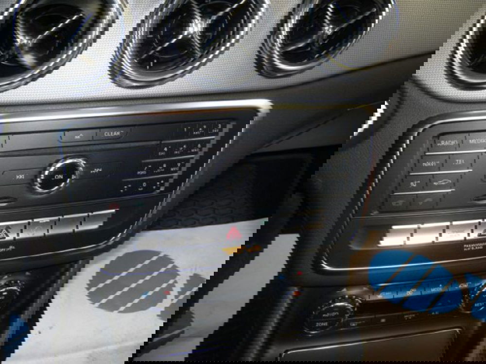 Mercedes-Benz GLA SUV usata a Fermo (18)