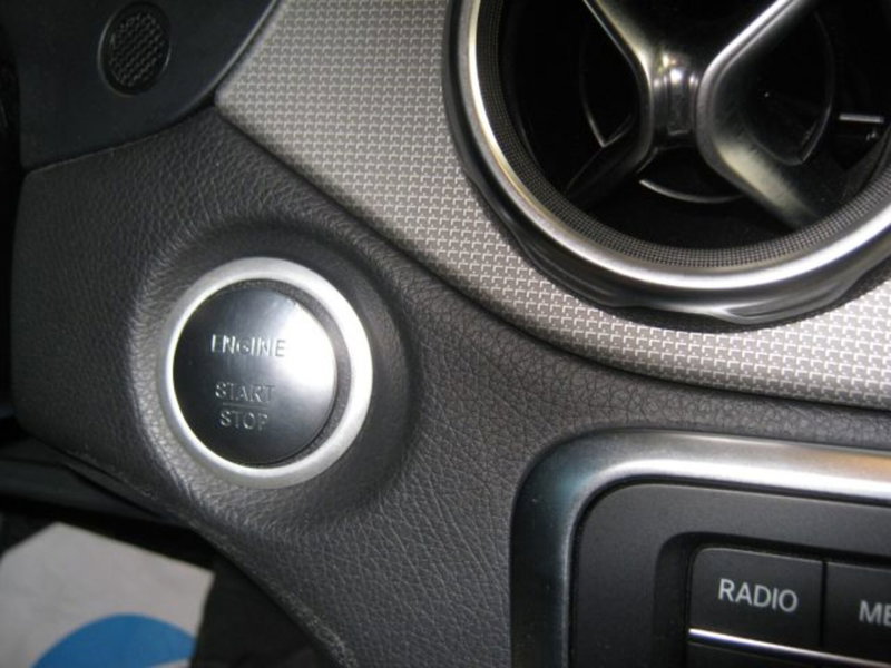 Mercedes-Benz GLA SUV usata a Fermo (19)