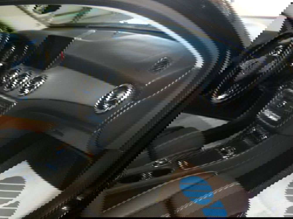 Mercedes-Benz GLA SUV usata a Fermo (6)