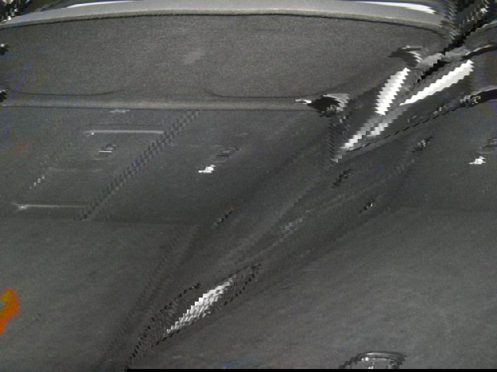 Mercedes-Benz GLA SUV usata a Fermo (9)