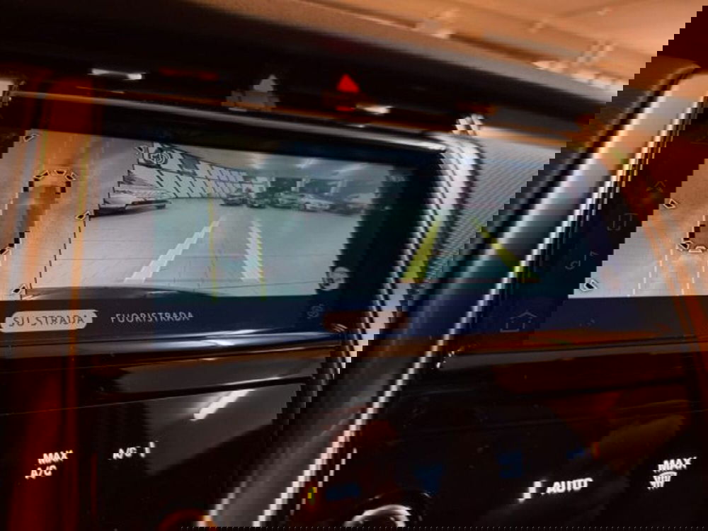 Land Rover Discovery Sport usata a Livorno (20)