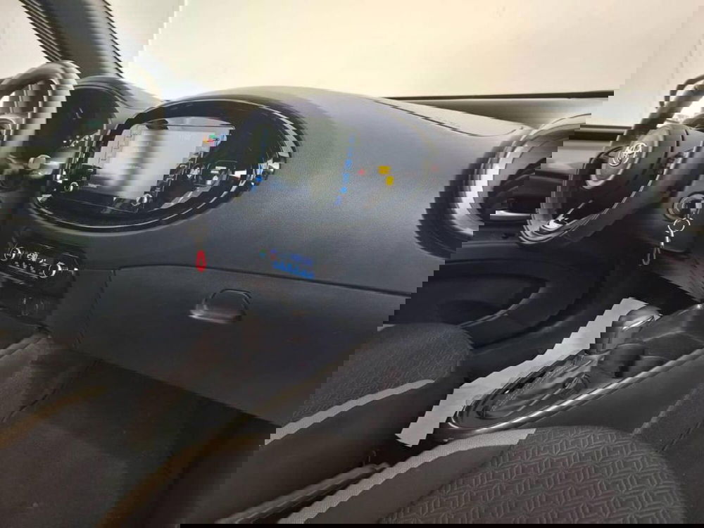 Toyota Aygo X usata a Torino (11)