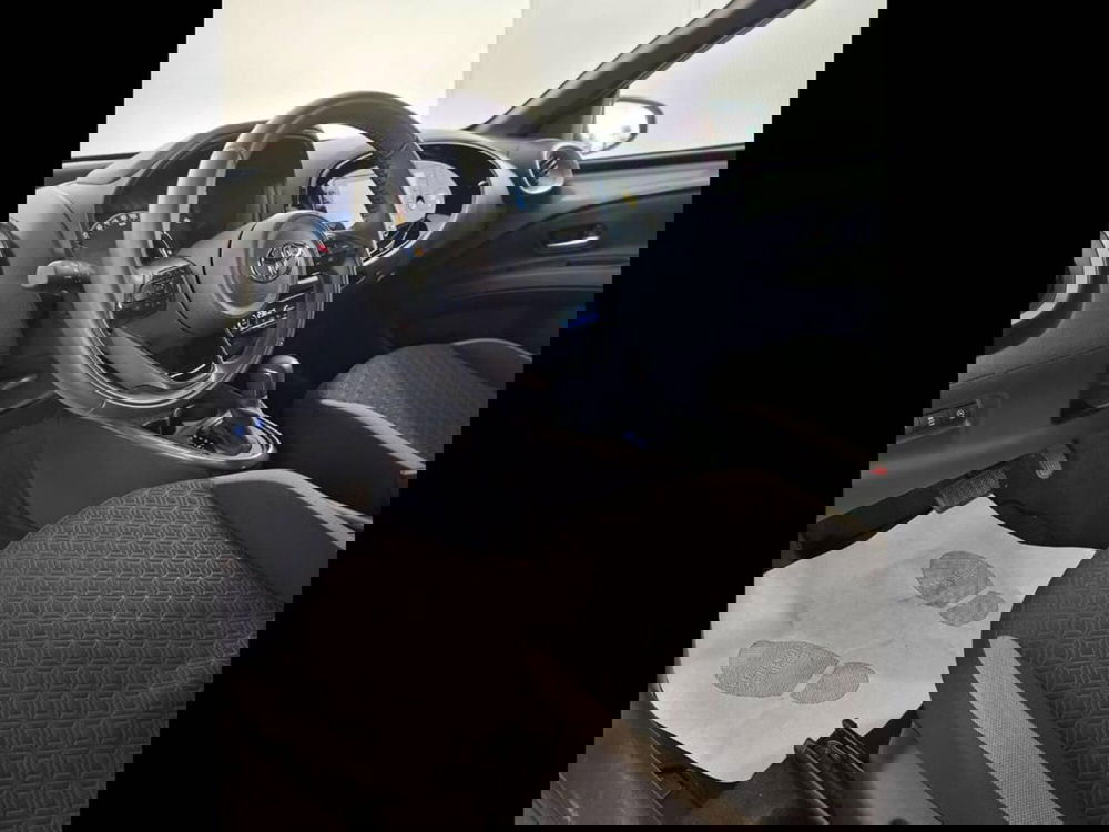 Toyota Aygo X usata a Torino (12)