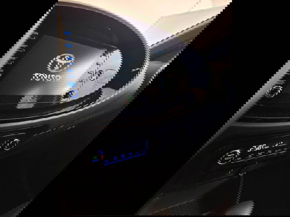 Toyota Aygo X usata a Torino (8)